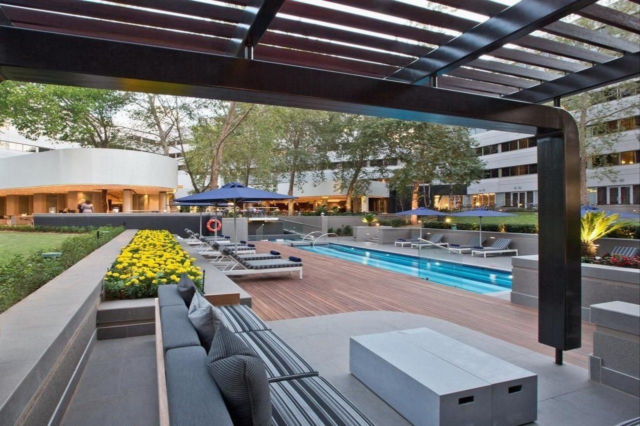 The Maslow Hotel, Sandton Exterior photo