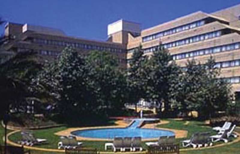 The Maslow Hotel, Sandton Exterior photo